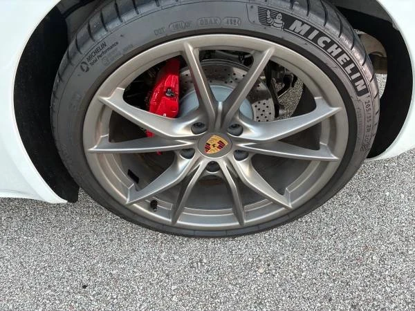 2025 Porsche 718 Cayman S - Image 9 of 19