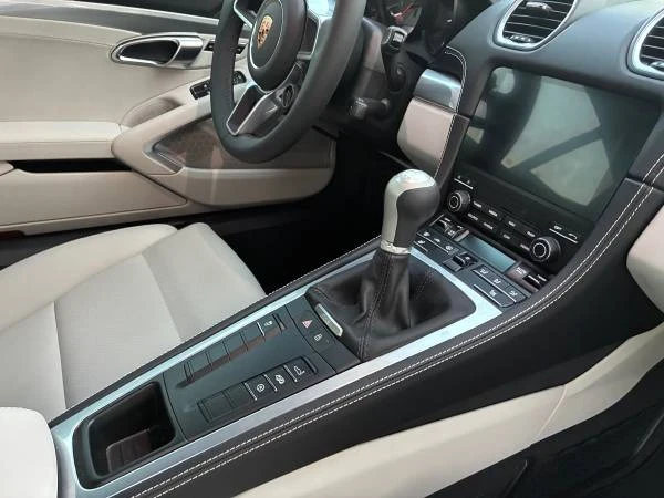 2025 Porsche 718 Cayman S - Image 8 of 19