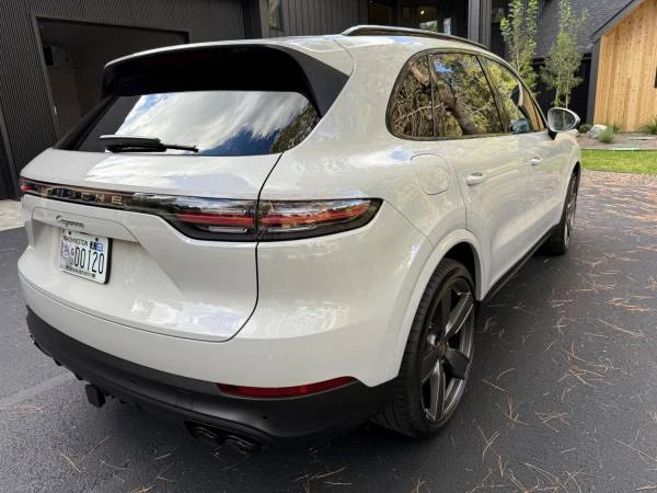 2020 Porsche 9Y0/9Y3 Cayenne - Image 18 of 19