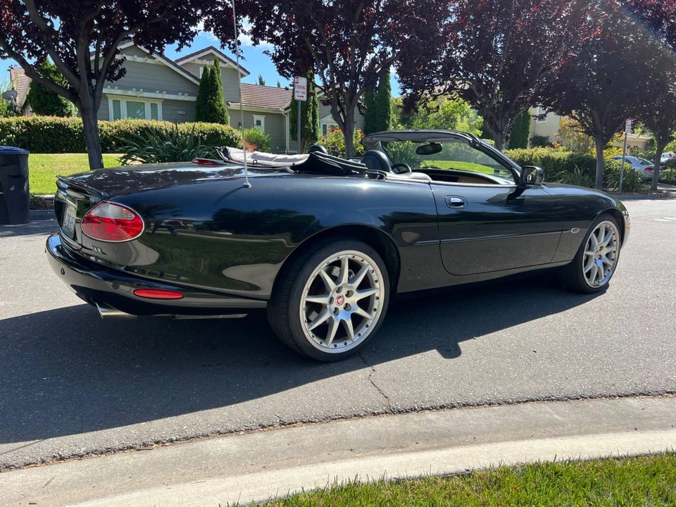 2002 Jaguar X100 XKR - Image 3 of 23