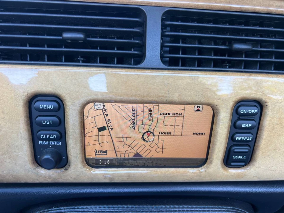2002 Jaguar X100 XKR - Image 12 of 23