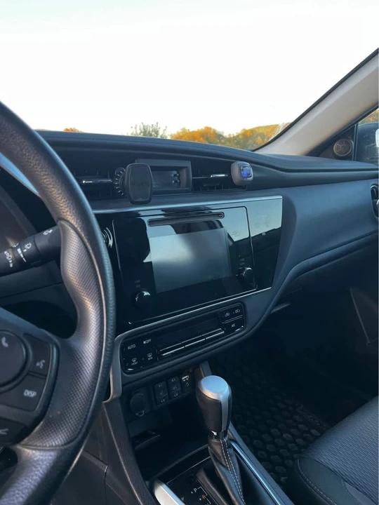 2017 Toyota Corolla 11th Gen - Image 7 of 10