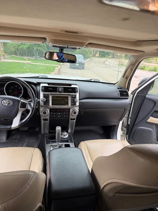 2010 Toyota 4Runner - Image 6 of 12