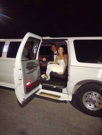 Ford Excursion - Image 5 of 10