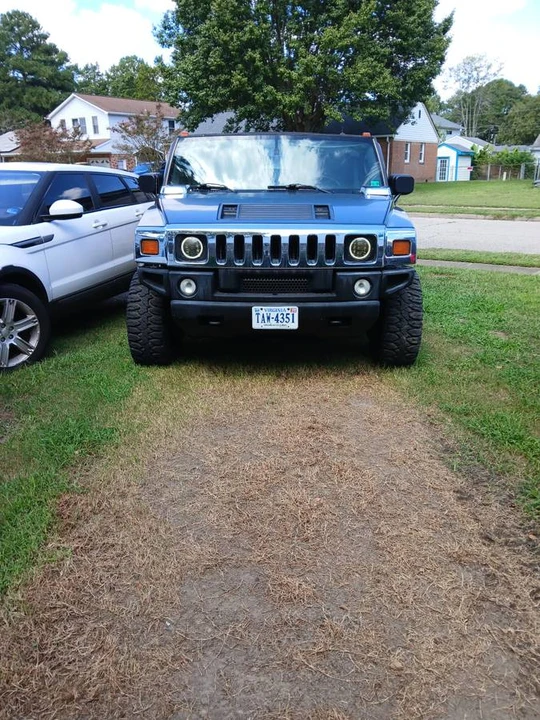 2005 Hummer Hummer H2 - Image 10 of 11