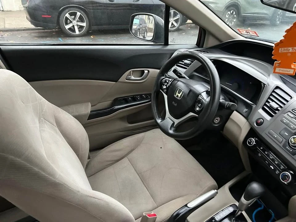 2012 Honda Civic 9th Gen - Image 2 of 4