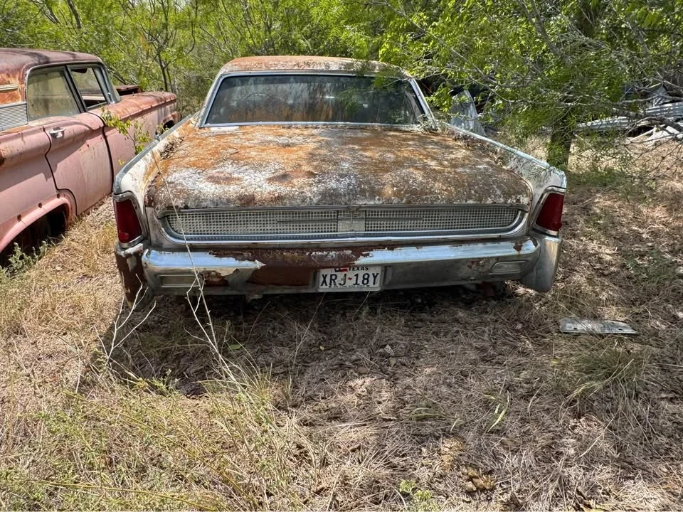 1961 Lincoln Continental 4th Gen - Image 6 of 8
