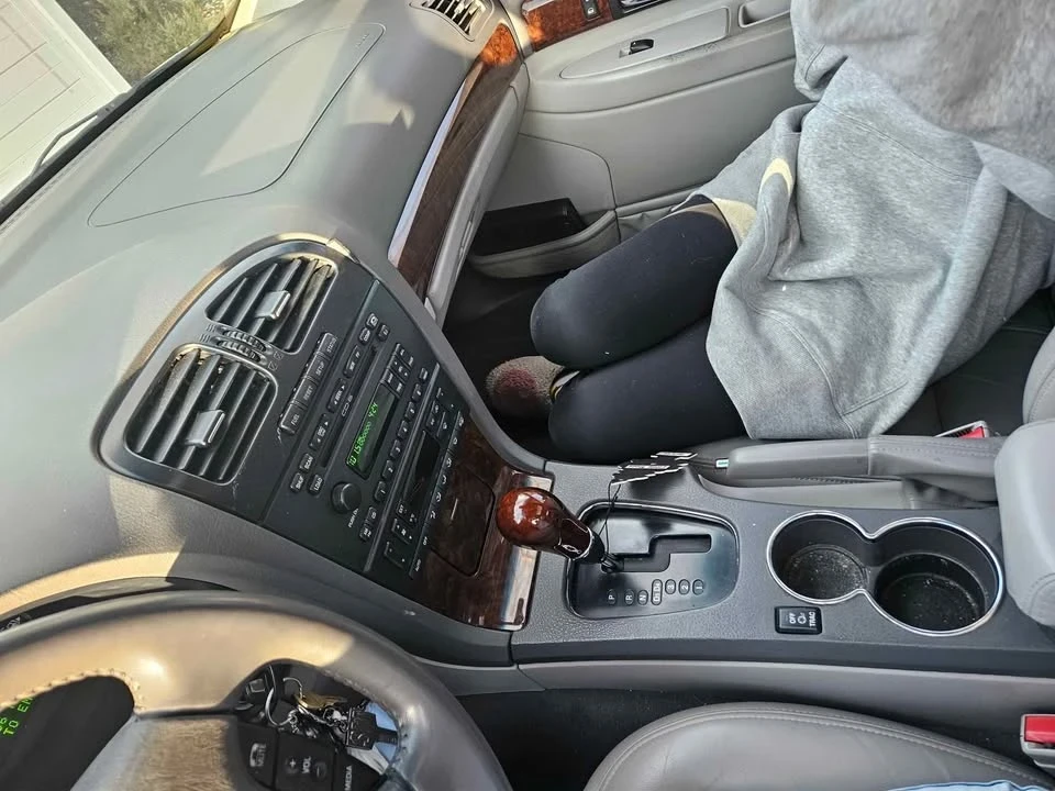 2002 Lincoln LS - Image 6 of 10