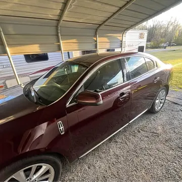 2010 Lincoln Continental