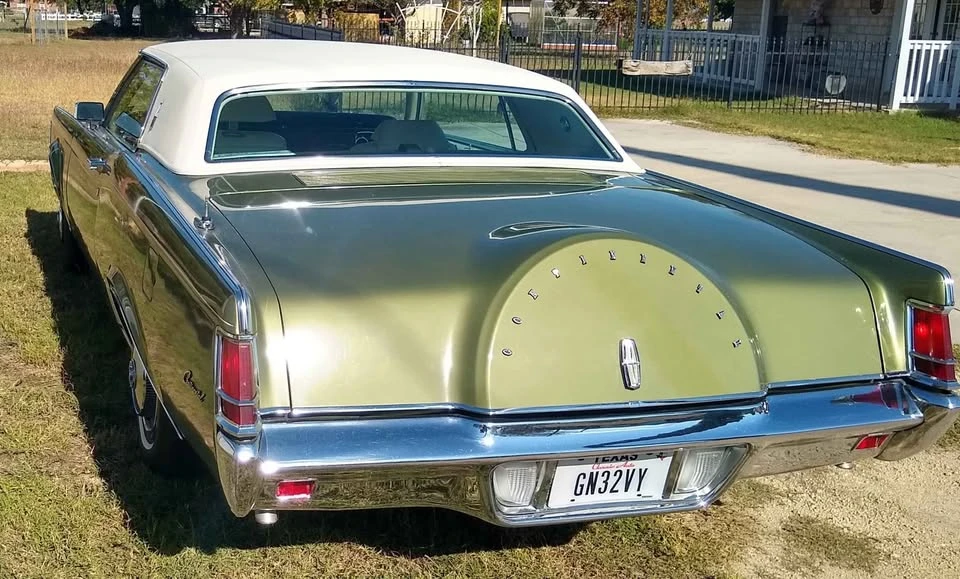 1970 Lincoln Continental 5th Gen - Image 9 of 10