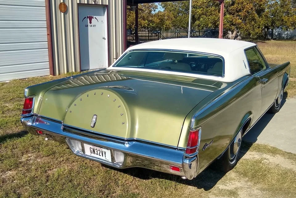 1970 Lincoln Continental 5th Gen - Image 8 of 10