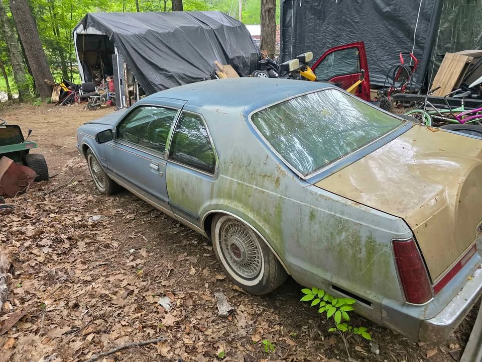Lincoln Continental Mark VII - Image 4 of 6