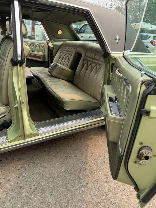 1969 Lincoln Continental 4th Gen - Image 4 of 15