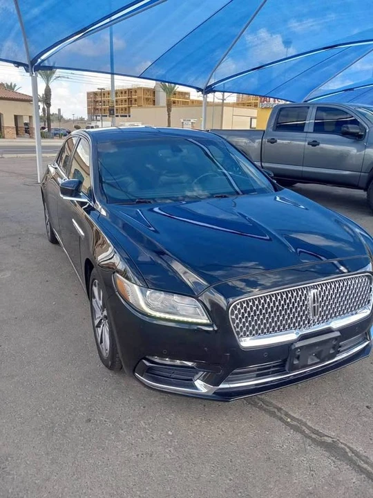 2017 Lincoln Continental 10th Gen - Image 2 of 7