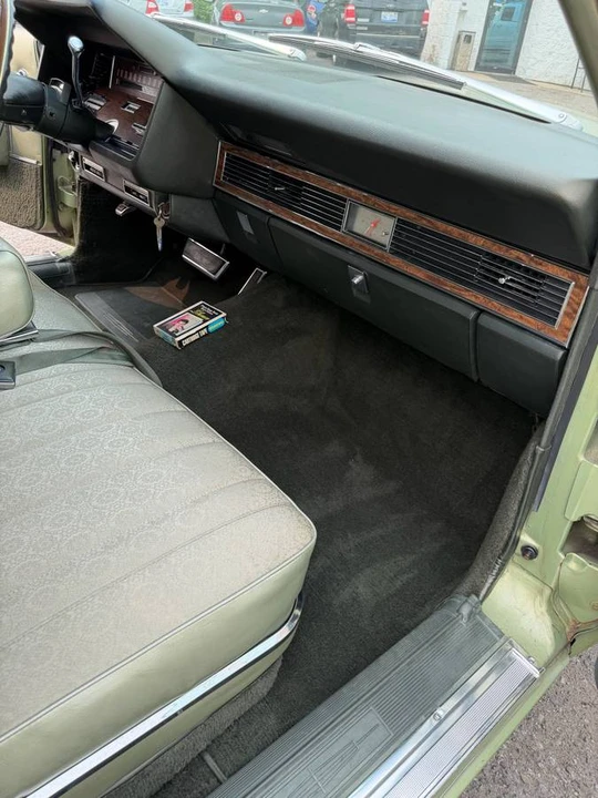 1969 Lincoln Continental 4th Gen - Image 8 of 15