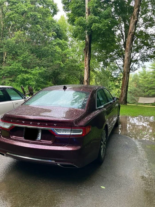 2019 Lincoln Continental 10th Gen - Image 5 of 11