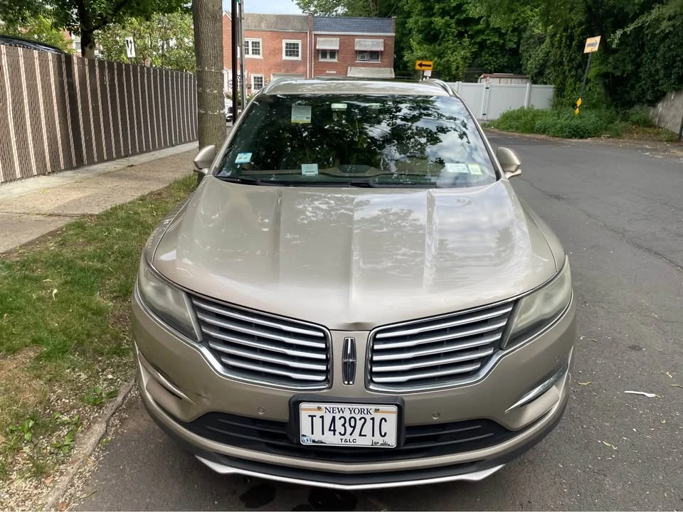 Lincoln MKC - Image 5 of 10
