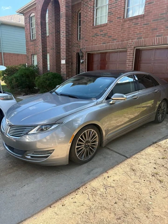 2015 Lincoln MKZ - Image 2 of 7