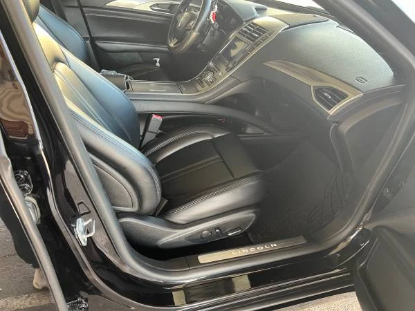 2020 Lincoln MKZ - Image 8 of 18