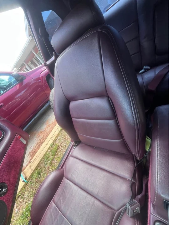 Lincoln Continental Mark VII - Image 9 of 10
