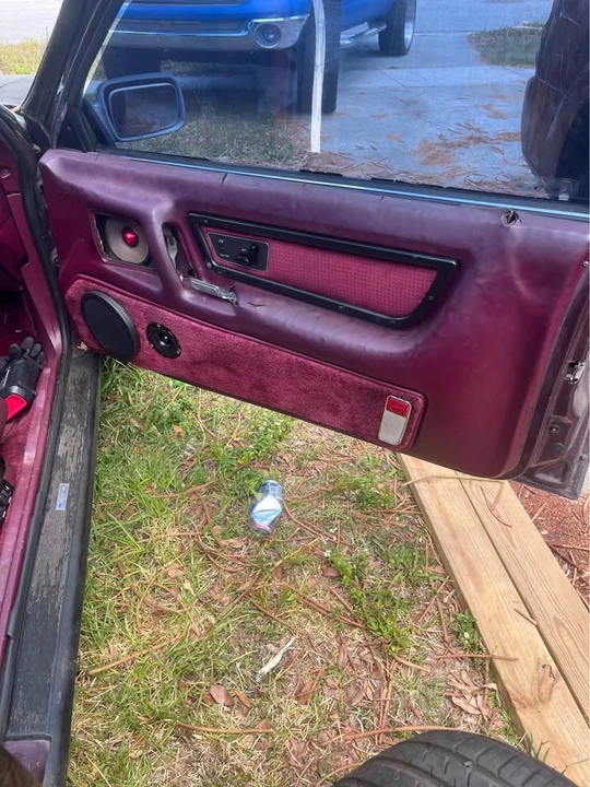 Lincoln Continental Mark VII - Image 6 of 10