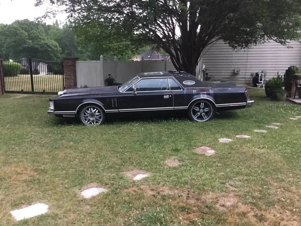 Lincoln Continental Mark V - Image 4 of 8