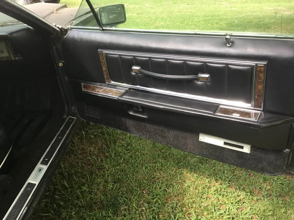 Lincoln Continental Mark V - Image 8 of 8