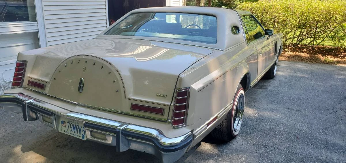 1979 Lincoln Continental Mark V - Image 2 of 11