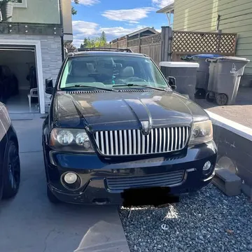 2004 Lincoln Navigator