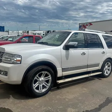 Lincoln Navigator