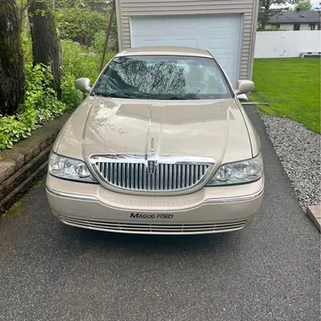 2009 Lincoln Town Car