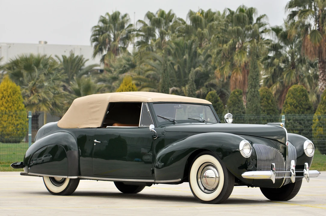 Lincoln Continental 1st Gen - Image 2 of 13
