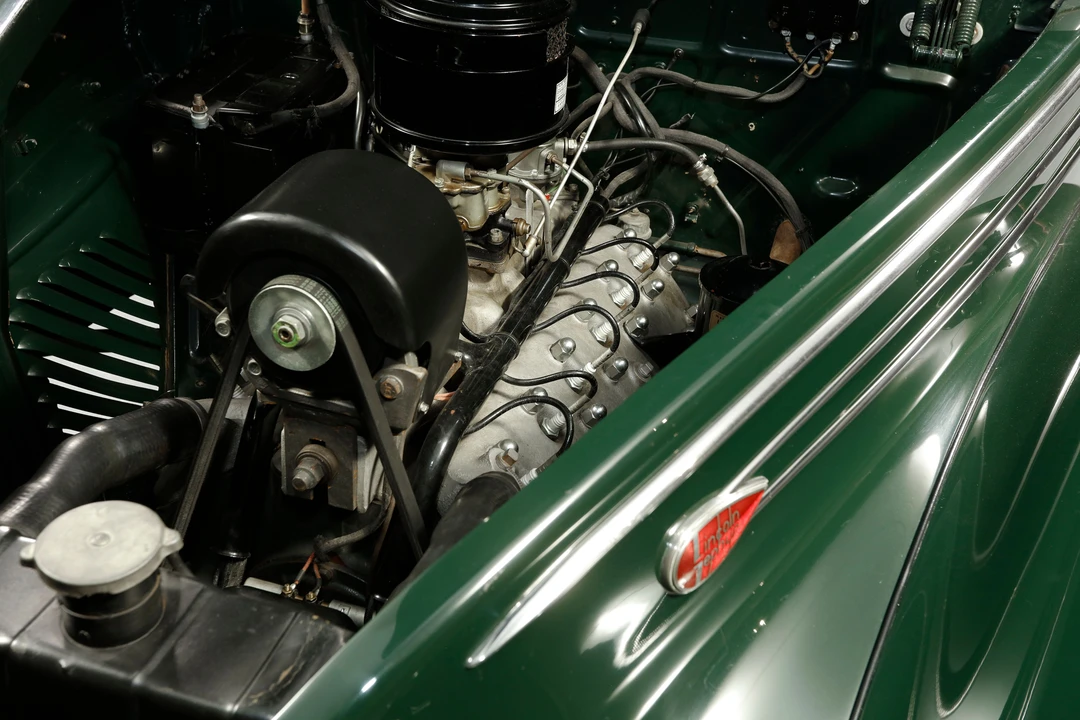 Lincoln Zephyr - Image 13 of 13