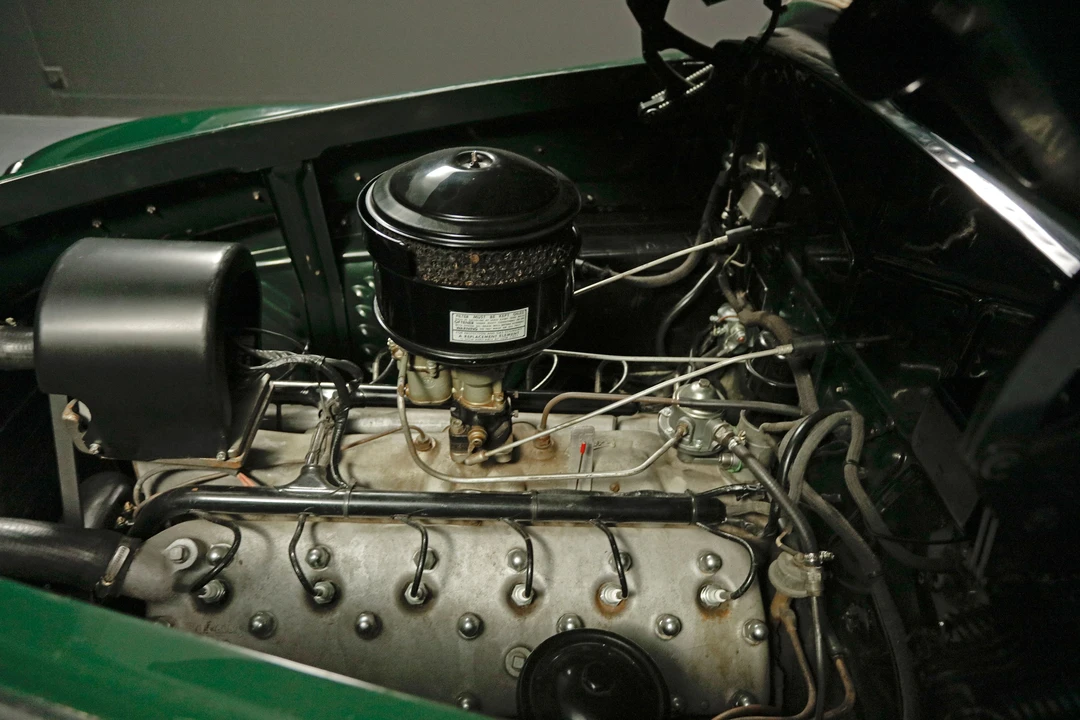 Lincoln Zephyr - Image 11 of 13