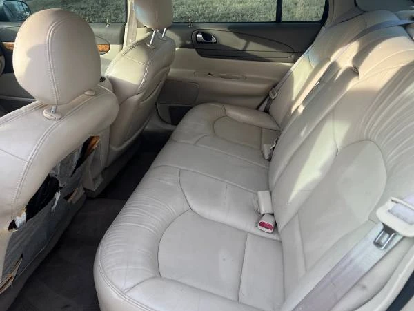 2002 Lincoln Continental 9th Gen - Image 7 of 9