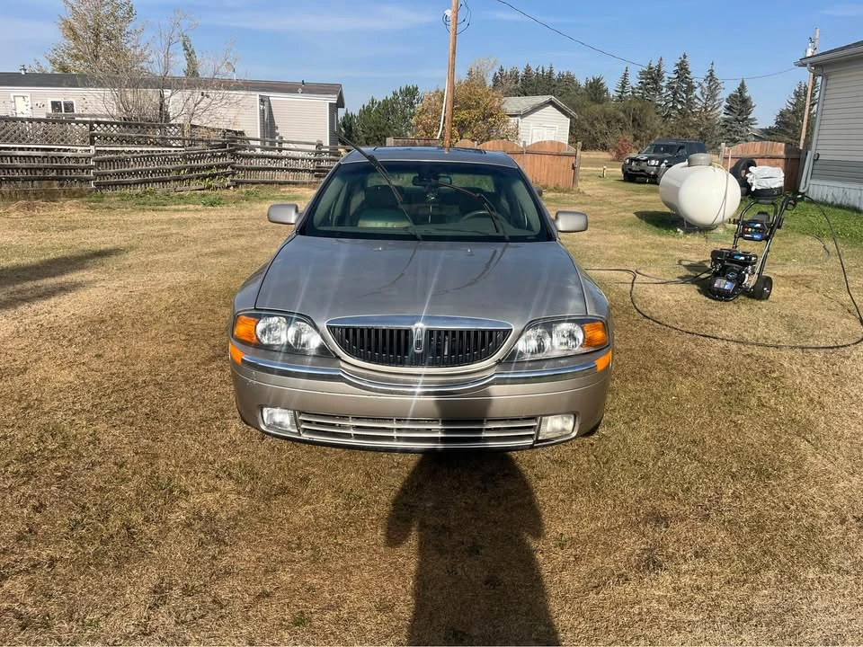 Lincoln LS - Image 8 of 10