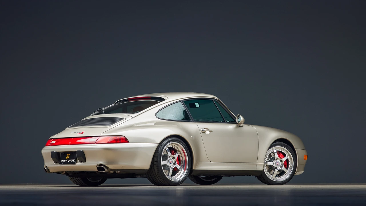 1997 Porsche 993 Carrera 4S - Image 10 of 31
