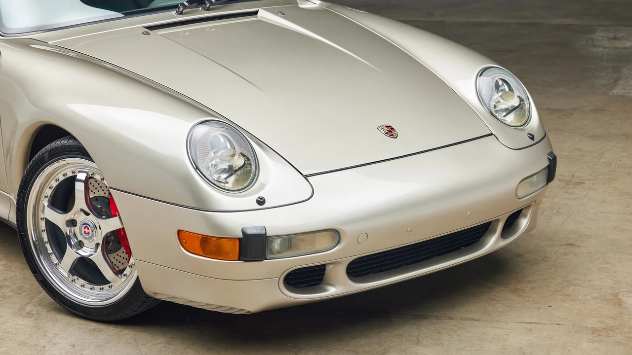 1997 Porsche 993 Carrera 4S - Image 17 of 31
