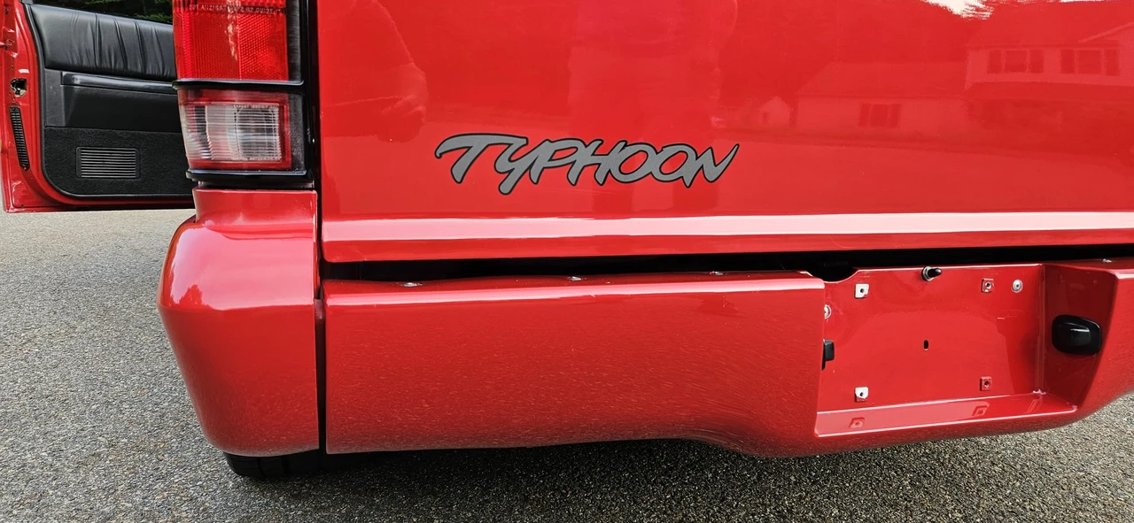 1992 GMC Syclone - Image 29 of 31