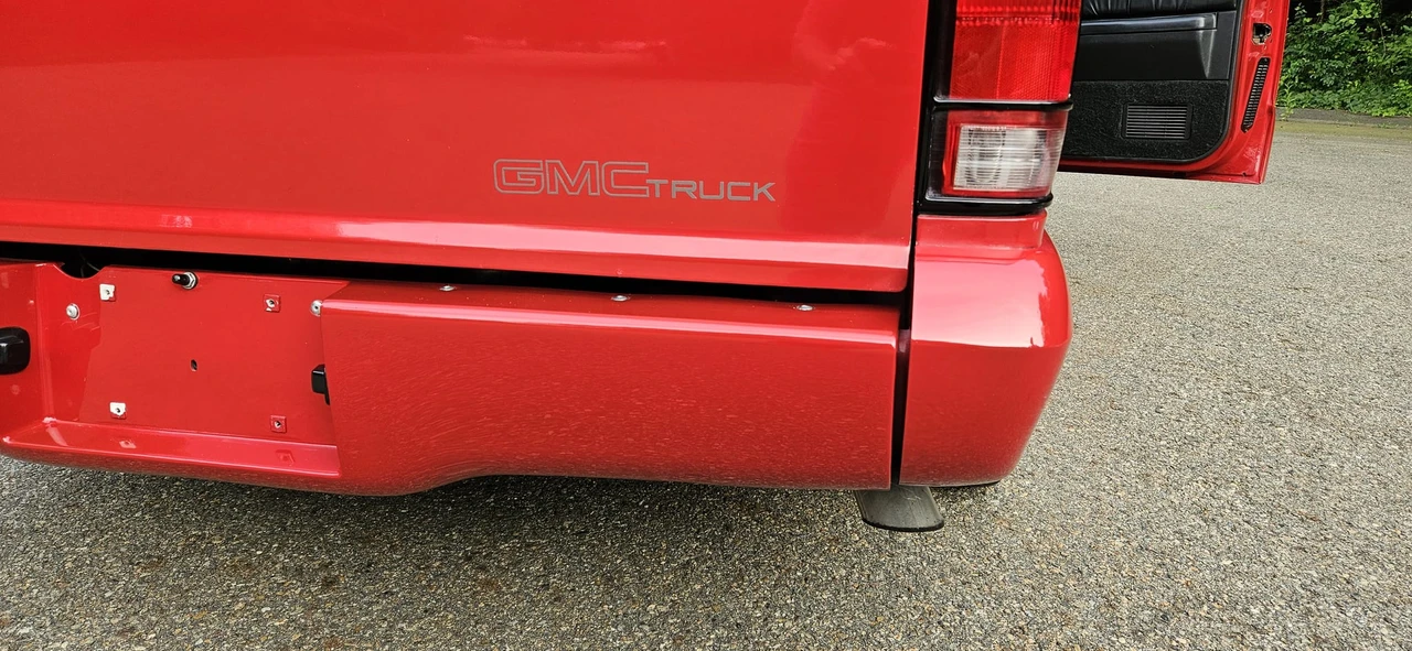 1992 GMC Syclone - Image 15 of 31