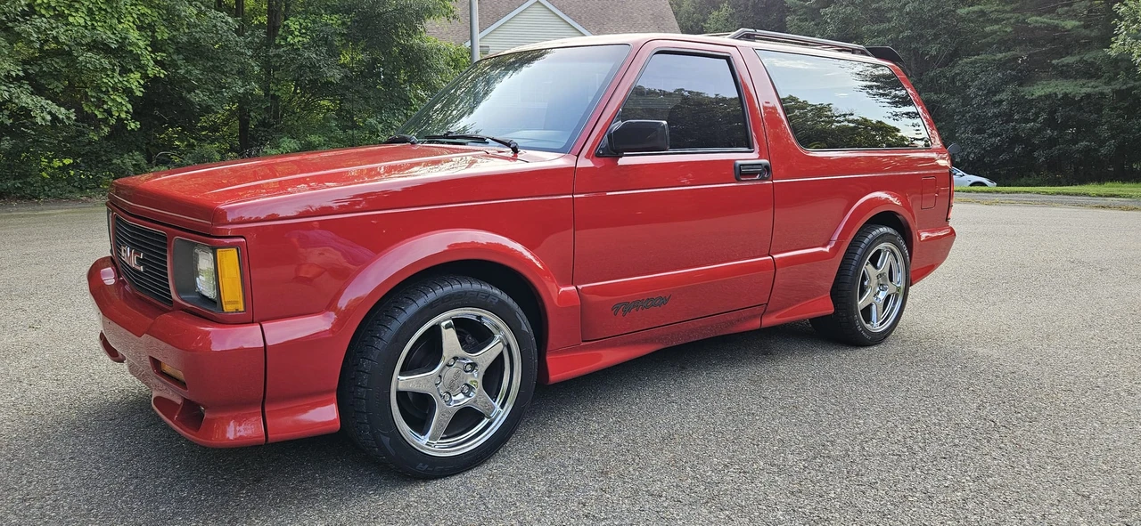 1992 GMC Syclone - Image 2 of 31