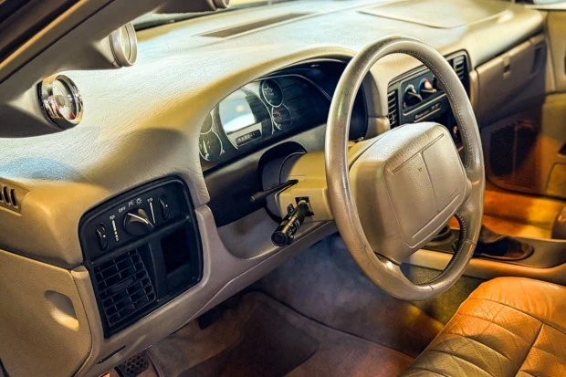 1995 Chevrolet Impala 8th Gen - Image 5 of 7