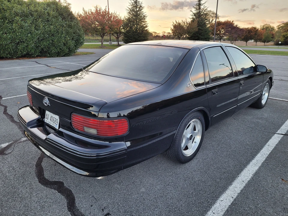 1995 Chevrolet Impala 7th Gen - Image 15 of 31