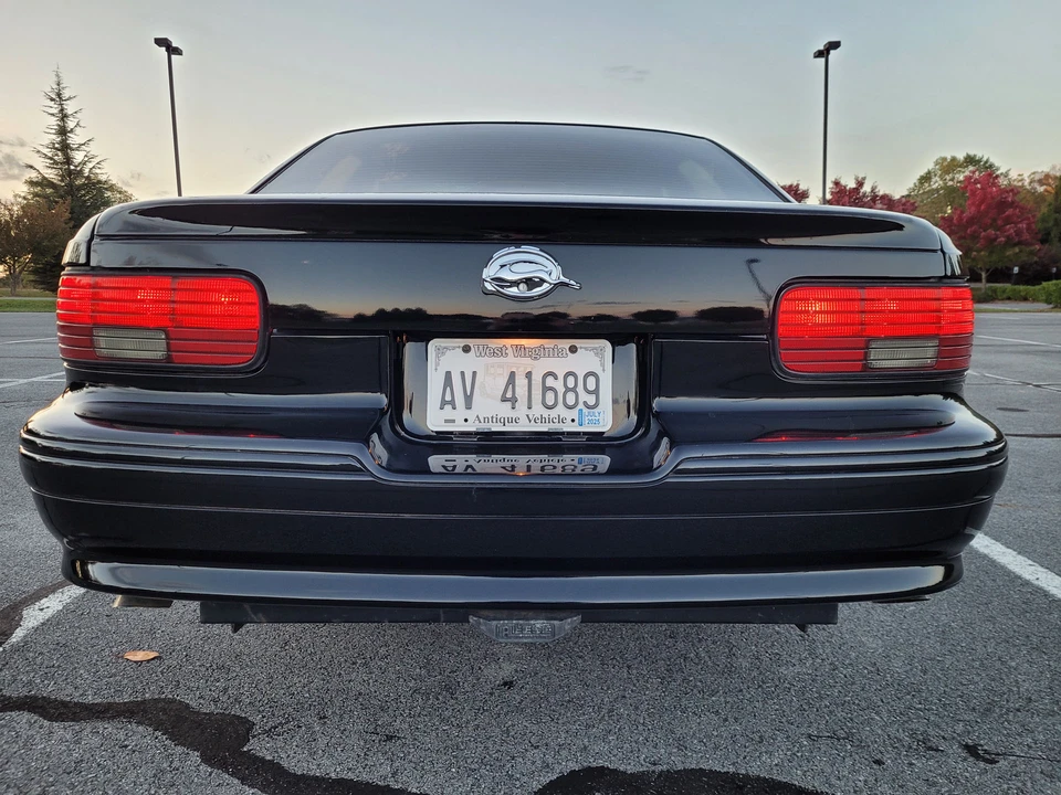 1995 Chevrolet Impala 7th Gen - Image 23 of 31