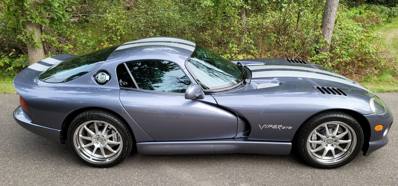 2000 Dodge Viper GTS 2nd Gen - Image 8 of 31