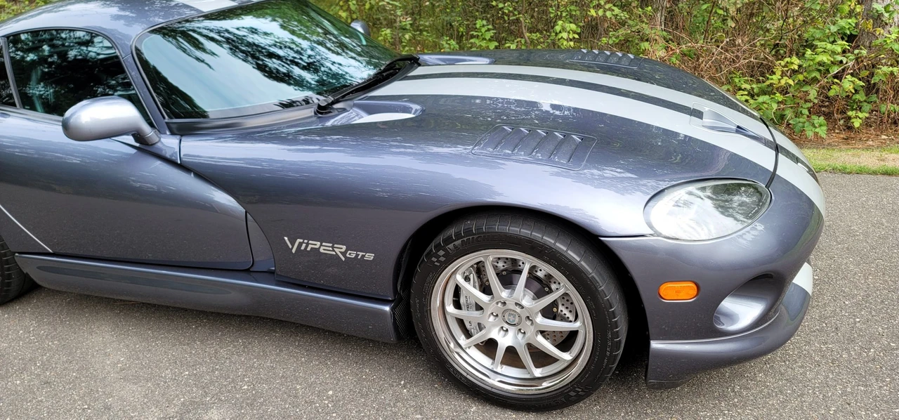 2000 Dodge Viper GTS 2nd Gen - Image 23 of 31