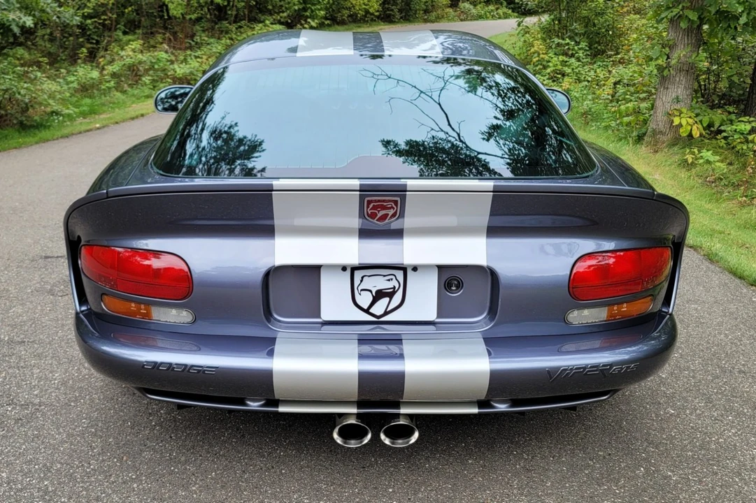 2000 Dodge Viper GTS 2nd Gen - Image 13 of 31