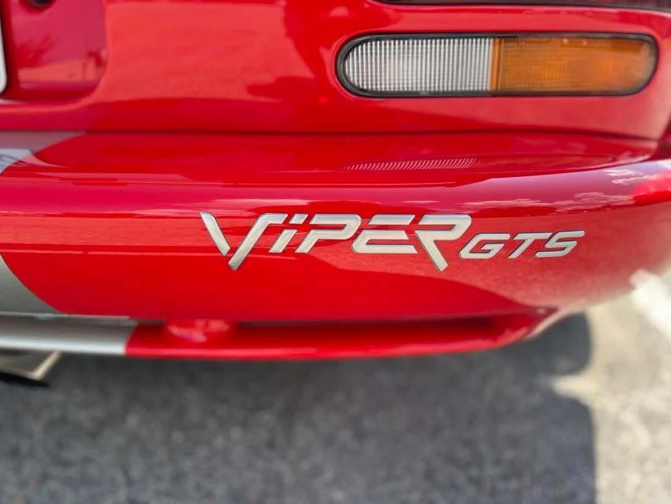 2000 Dodge Viper GTS 2nd Gen - Image 23 of 31