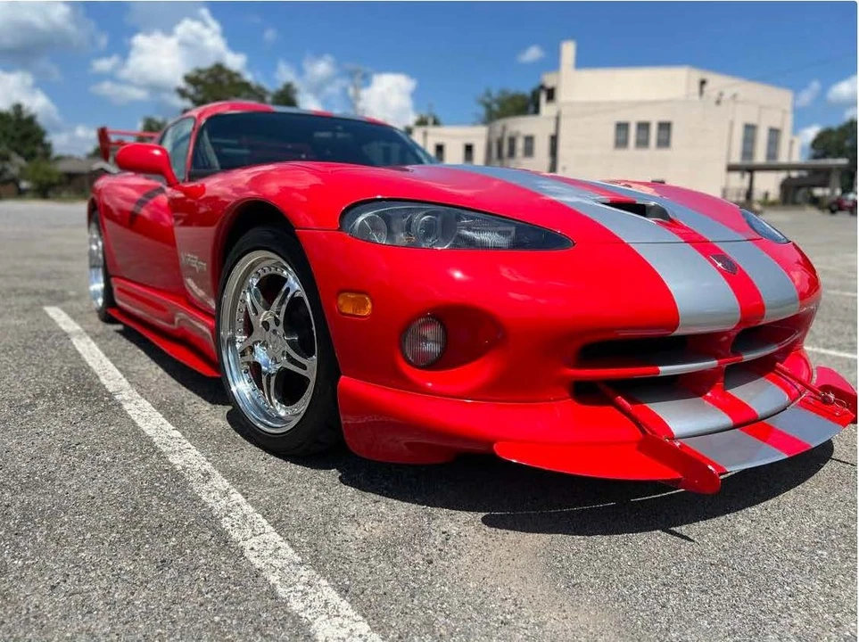 2000 Dodge Viper GTS 2nd Gen - Image 5 of 31