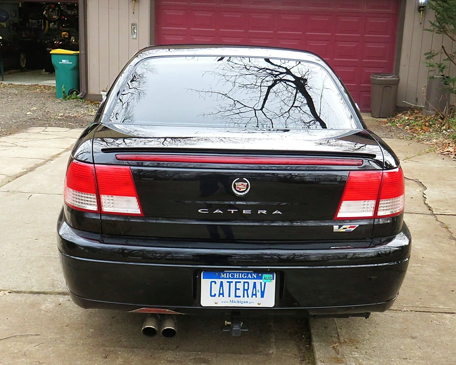 2001 Cadillac Catera - Image 9 of 31